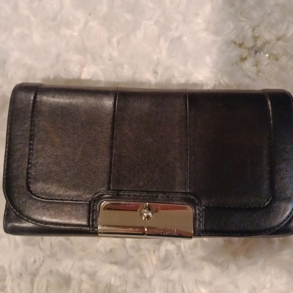 Coach Tri fold wallet